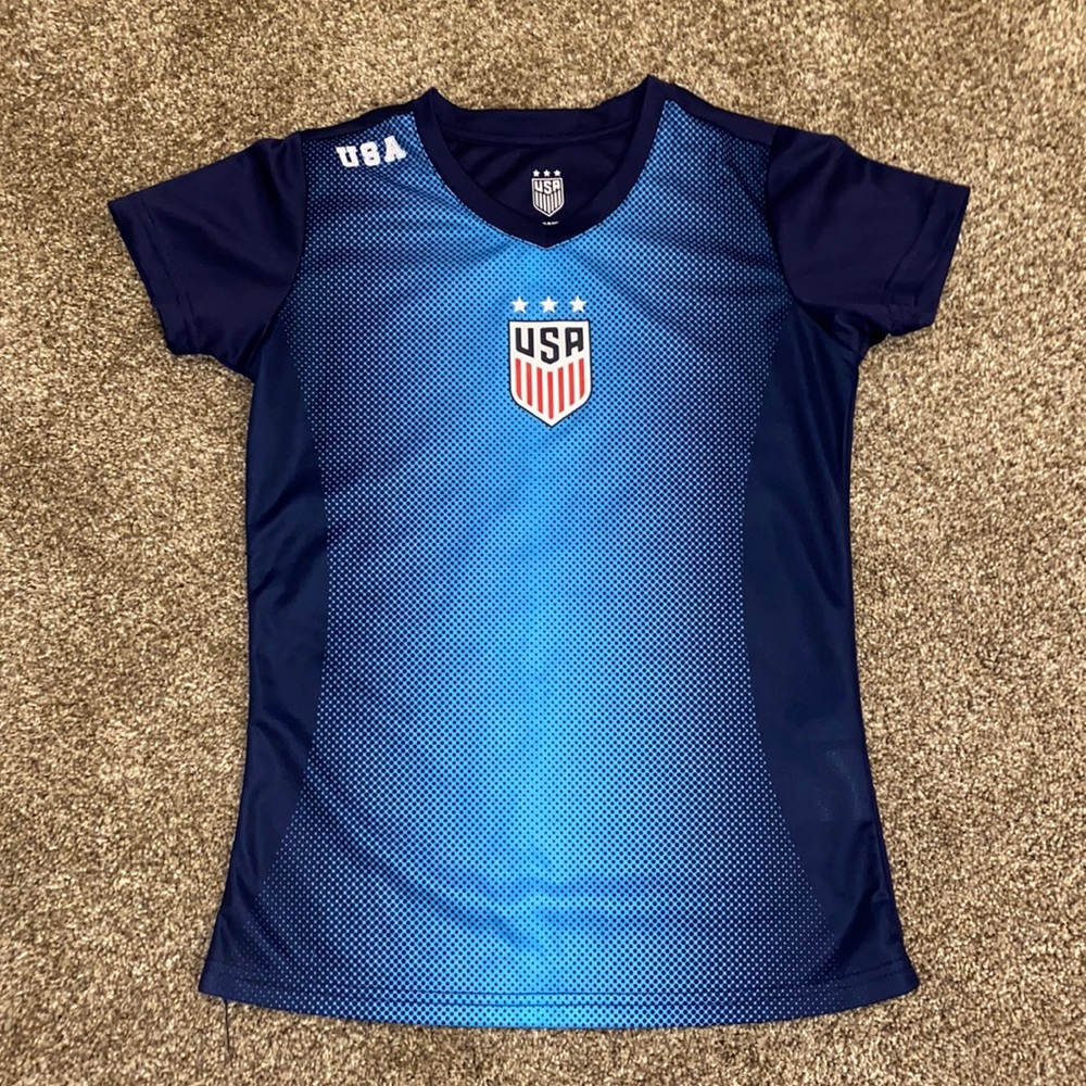 Team USA soccer shirt.